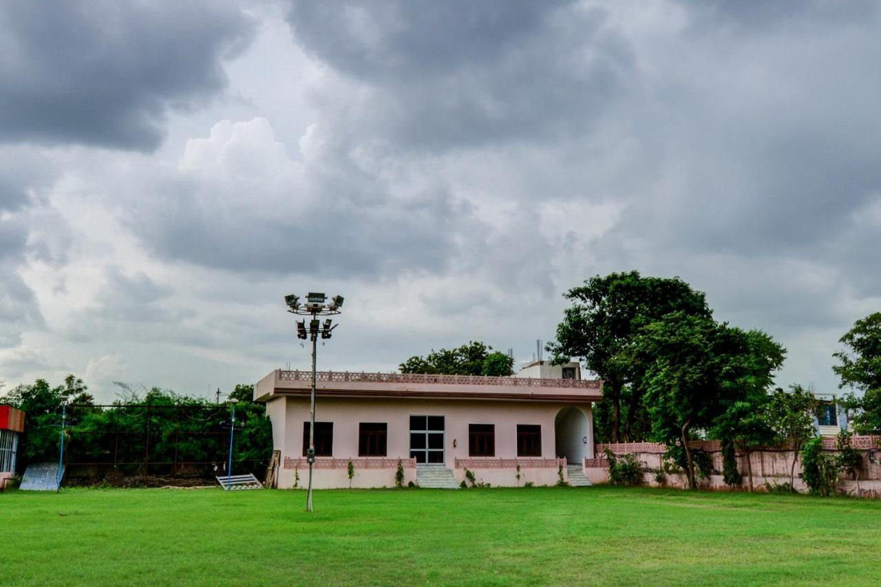 Ranthambhore Vilas Hotell Sawai Madhopur Eksteriør bilde